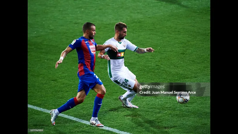 Trận đấu giữa Eibar và Elche - "Eibar" vs "Elche" Trận đấu giữa Eibar và Elche - "Eibar" vs "Elche"