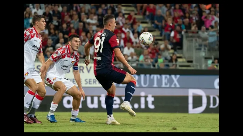 Trận đấu giữa Cremonese và Cagliari - "Cremonese" vs "Cagliari" Trận đấu giữa Cremonese và Cagliari - "Cremonese" vs "Cagliari"