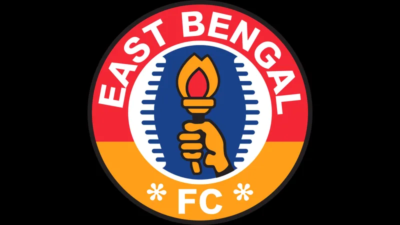 Cầu thủ East Bengal Club và NorthEast United tranh chấp quả bóng - Phân tích chiến Cầu thủ East Bengal Club và NorthEast United tranh chấp quả bóng - Phân tích chiến